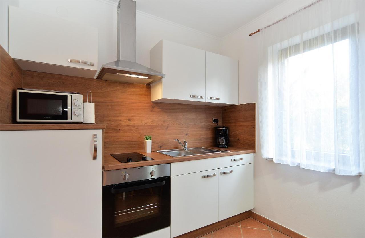 Apartments Marija 1089 Porec Ngoại thất bức ảnh
