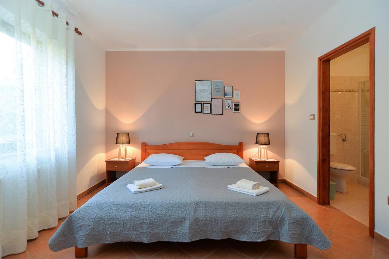 Apartments Marija 1089 Porec Ngoại thất bức ảnh