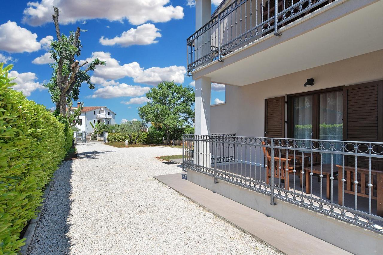 Apartments Marija 1089 Porec Ngoại thất bức ảnh